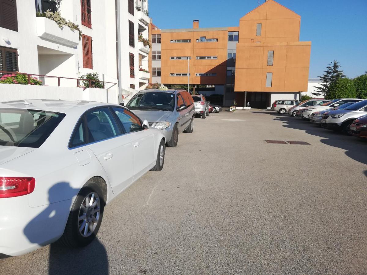 Rab Centar Due Apartman Palit Kültér fotó