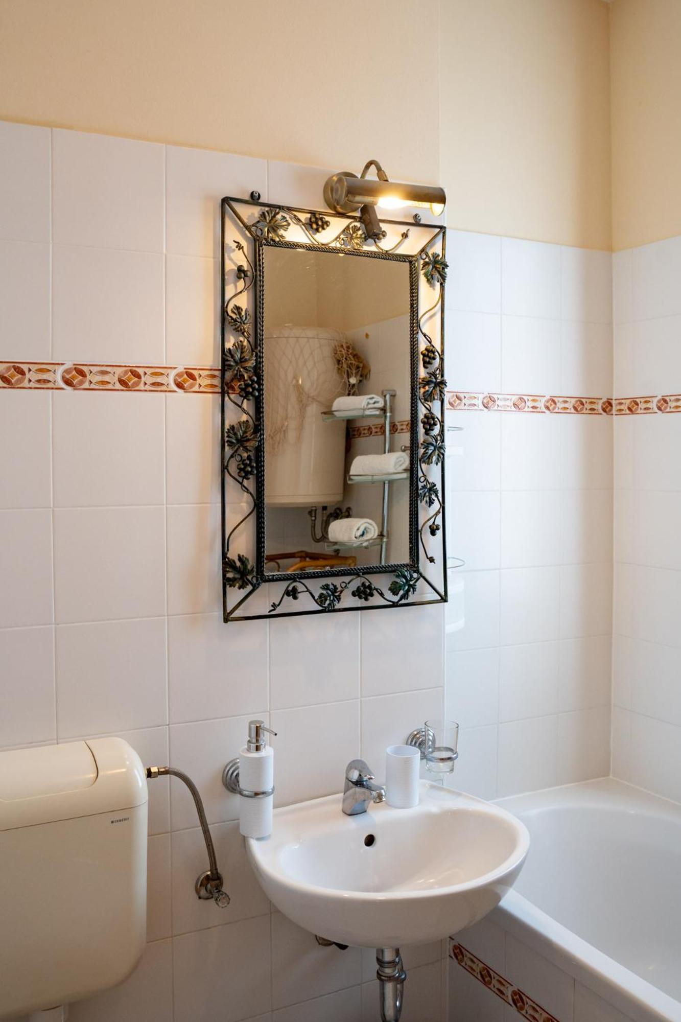 Rab Centar Due Apartman Palit Kültér fotó
